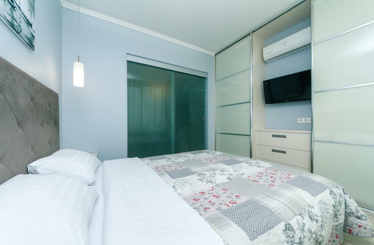 Smart Apartment Kiew Exterior foto