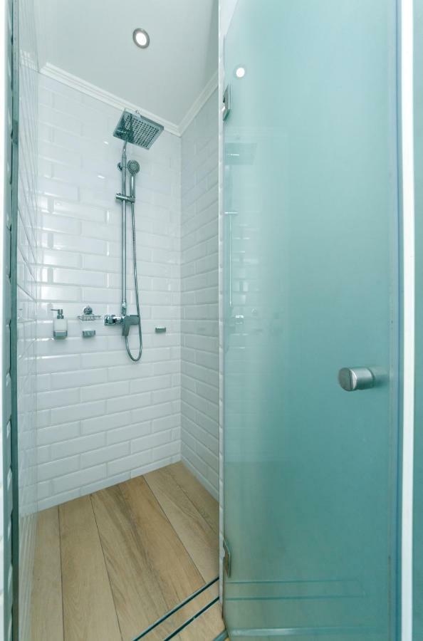Smart Apartment Kiew Exterior foto